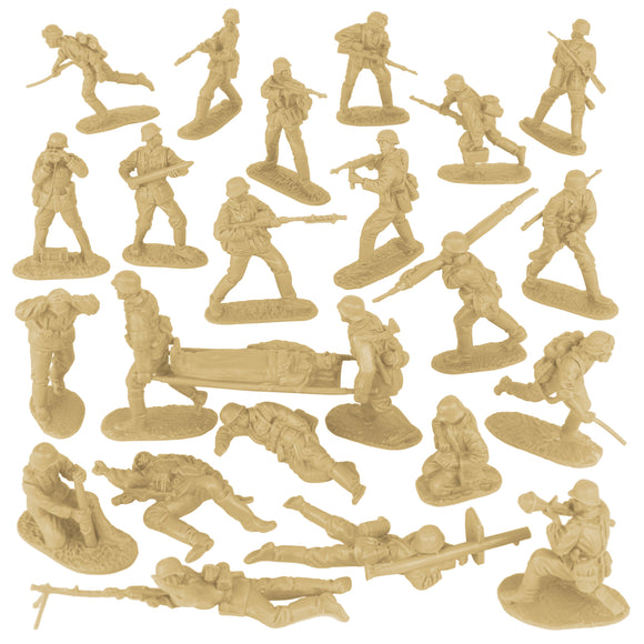 BMC Toys Classic Toy Soldiers WW2 German Assault Support Figures Tan Vignette